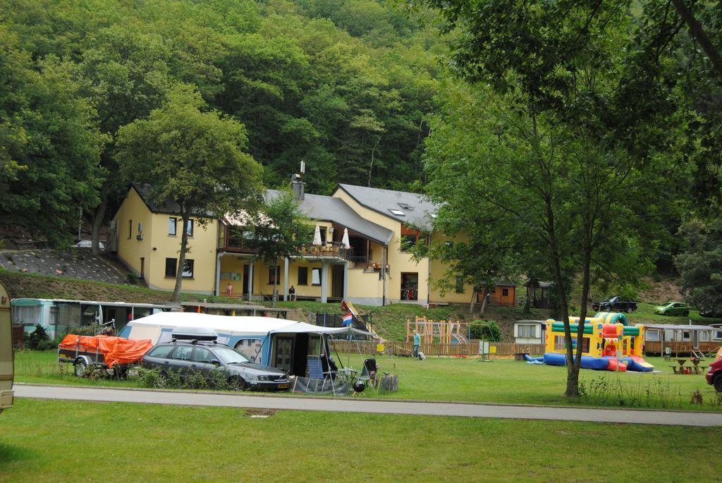 Hotel Camping Kautenbach Exterior foto